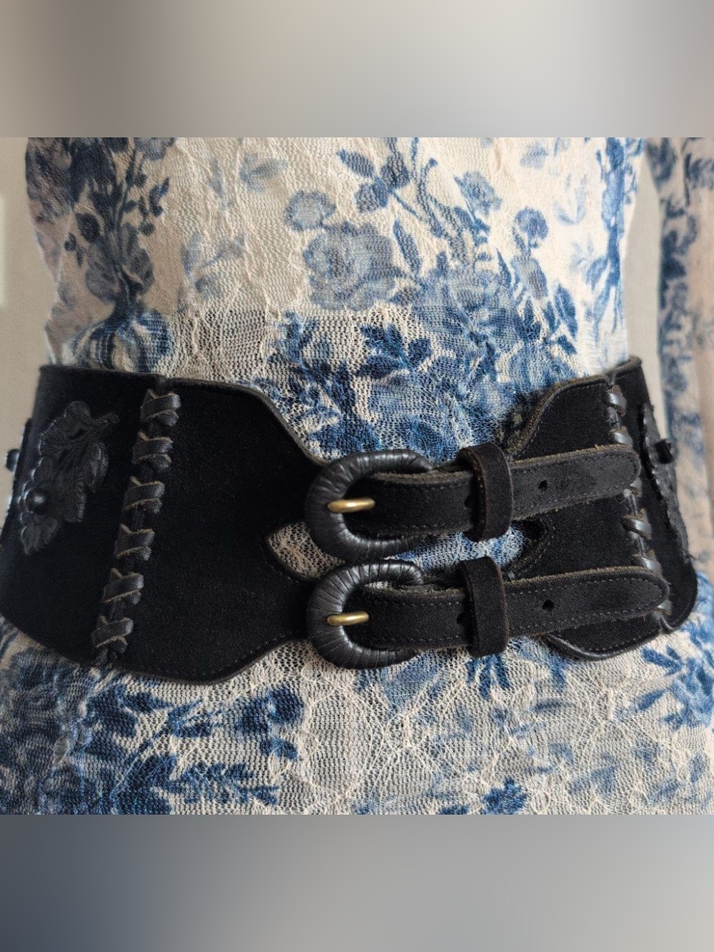 Ralph Lauren collection black suede leather wide belt floral appliqués